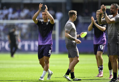 Simic neemt afscheid van de Anderlecht fans.